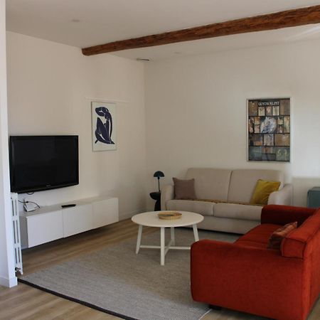 Maison Chaleureuse Avec Grande Terrasse Nîmes Eksteriør billede